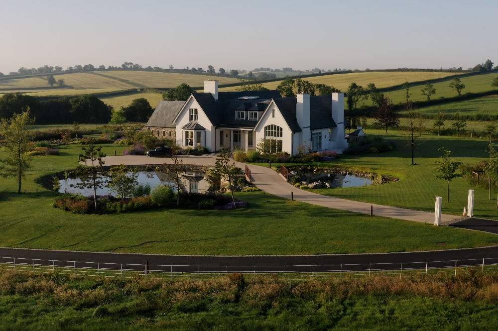 Picturesque Countryside Home