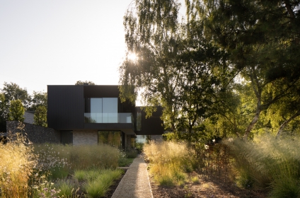 blending_tradition_with_contemporary_luxury_01 blending_tradition_with_contemporary_luxury_01