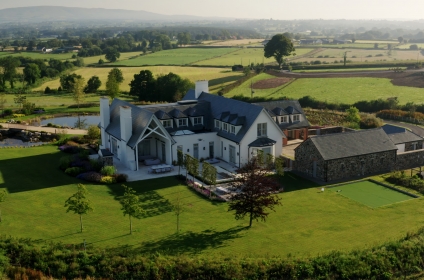 Picturesque Countryside Home Picturesque Countryside Home