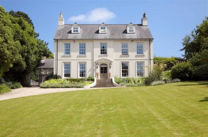 Classical Neo-Georgian Country House Classical Neo-Georgian Country House